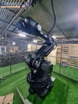 Rob industrial Comau C3G Plus