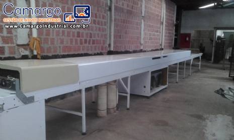 T�nel de resfriamento para chocolate com 12 metros